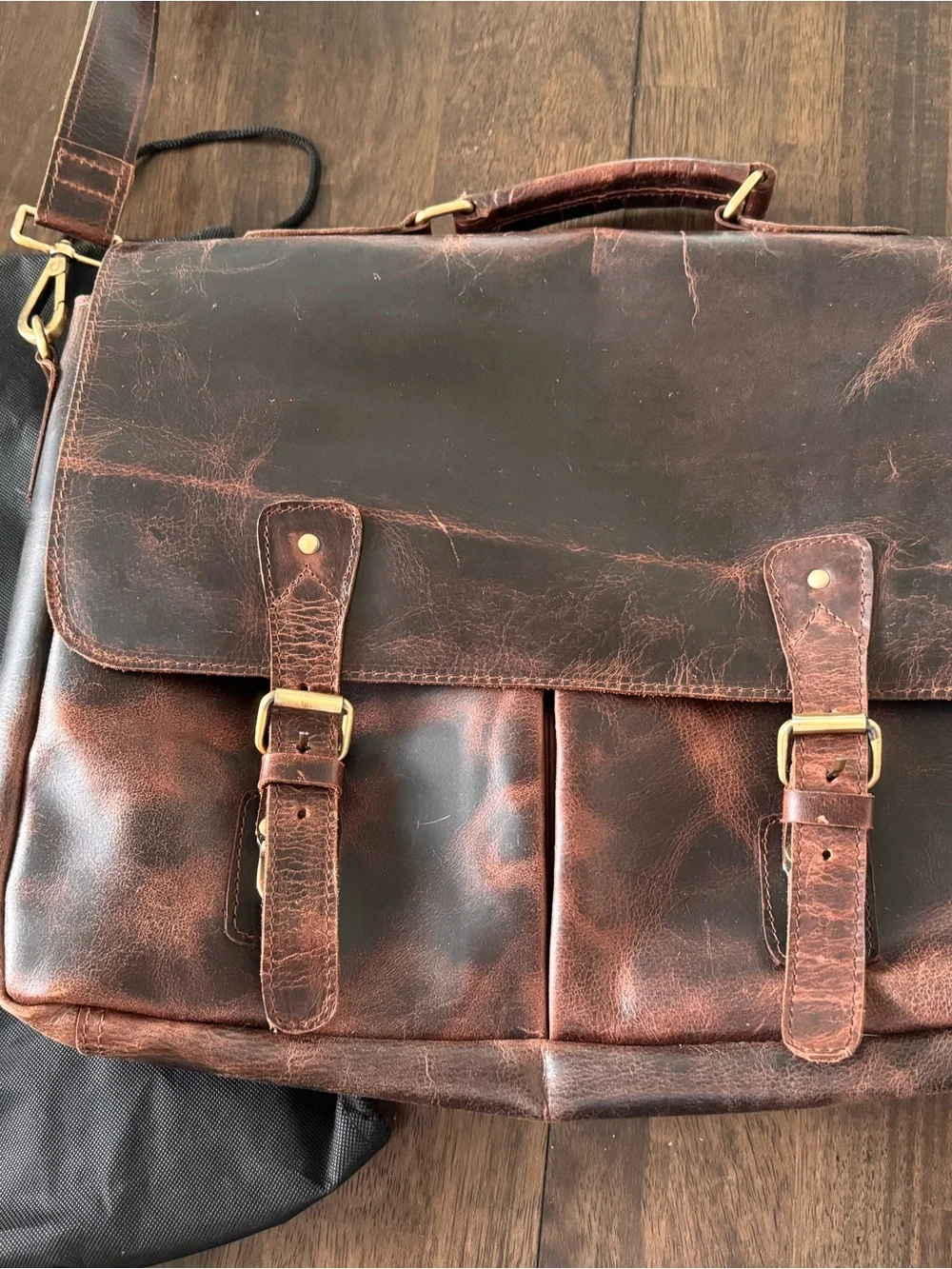 Leather Messenger Bag - Brown